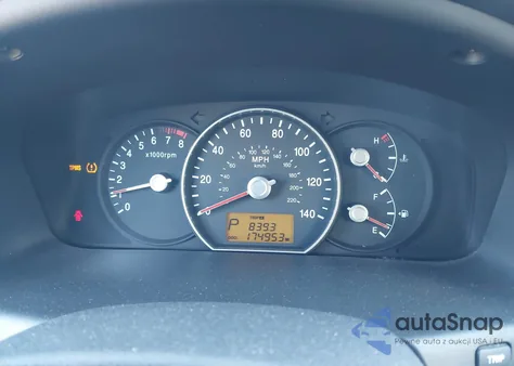 2009 Kia Rondo Lx z USA, uszkodzony, nr VIN KNAFG529697285884